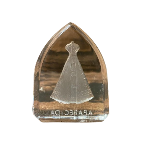 ENFEITE DE MESA CRISTAL NOSSA SENHORA APARECIDA VITRAL  6CM (1 UNIDADE)