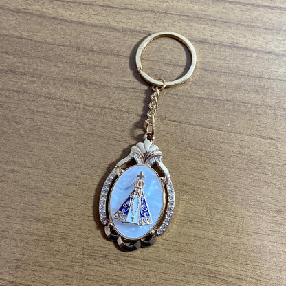 CHAVEIRO LUXO NOSSA SENHORA APARECIDA MADREPÉROLA COM STRASS MOD4 (6 UNIDADES)