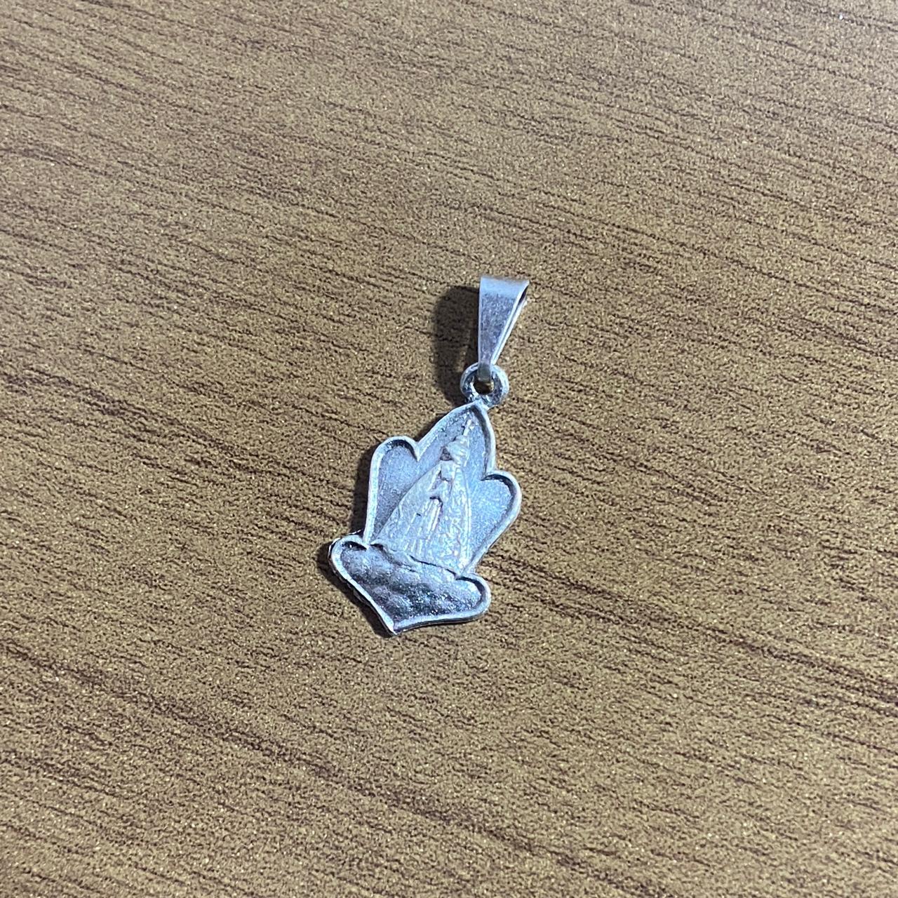 PINGENTE PRATEADA NOSSA SENHORA APARECIDA (6 UNIDADES)