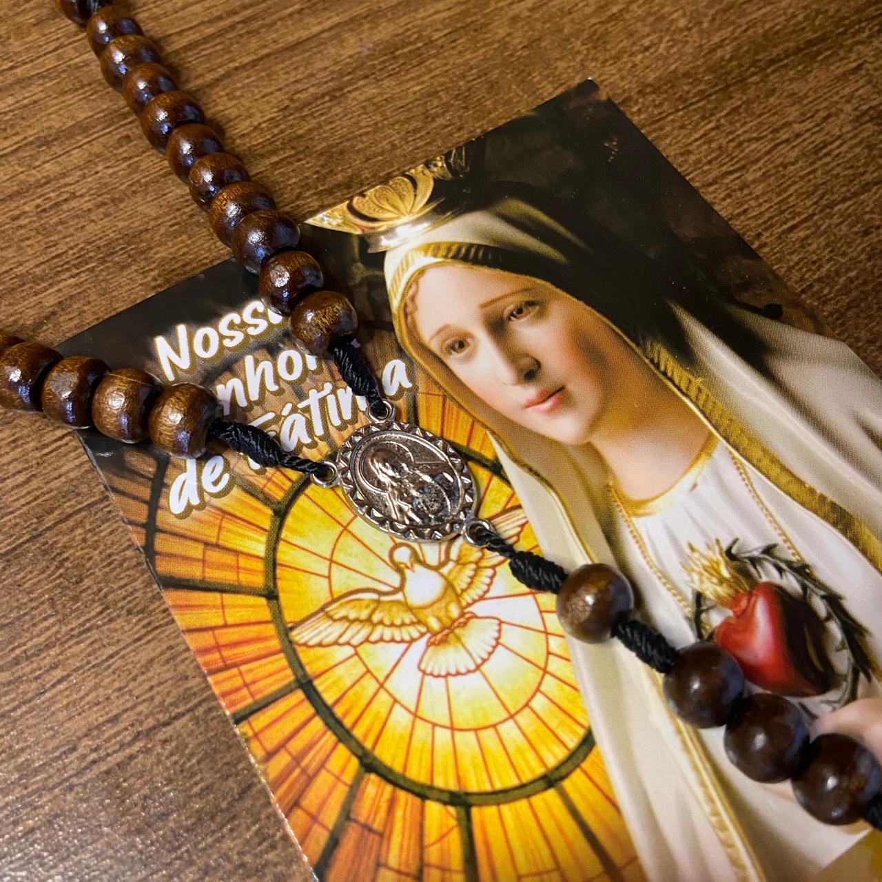 TERÇO DE MADEIRA NOSSA SENHORA DE FÁTIMA 8MM (1 UNIDADE)