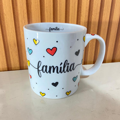 CANECA DE PORCELANA FAMÍLIA (1 UNIDADE)