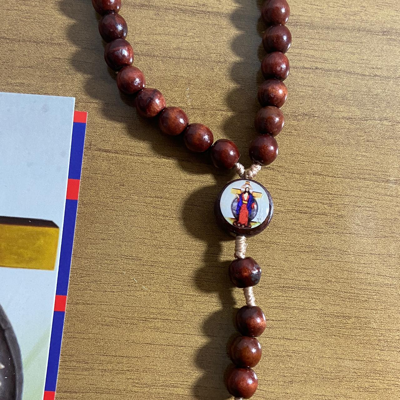 TERÇO DE MADEIRA SANTAS CHAGAS 8MM (3 UNIDADES)