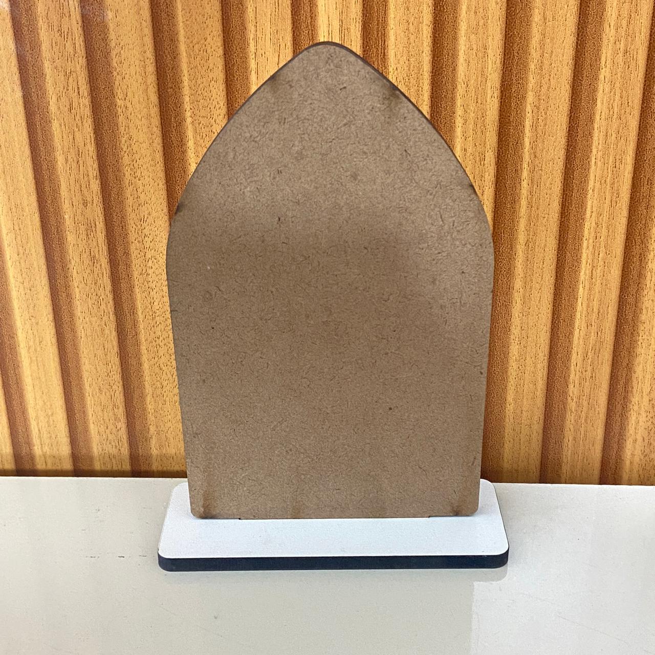 CAPELA MDF VITRAL NOSSA SENHORA DAS MERCÊS 18CM (1 UNIDADE)