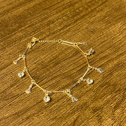 PULSEIRA DOURADA PINGENTES DE NOSSA SENHORA APARECIDA E PONTO DE LUZ  (3 UNIDADES)