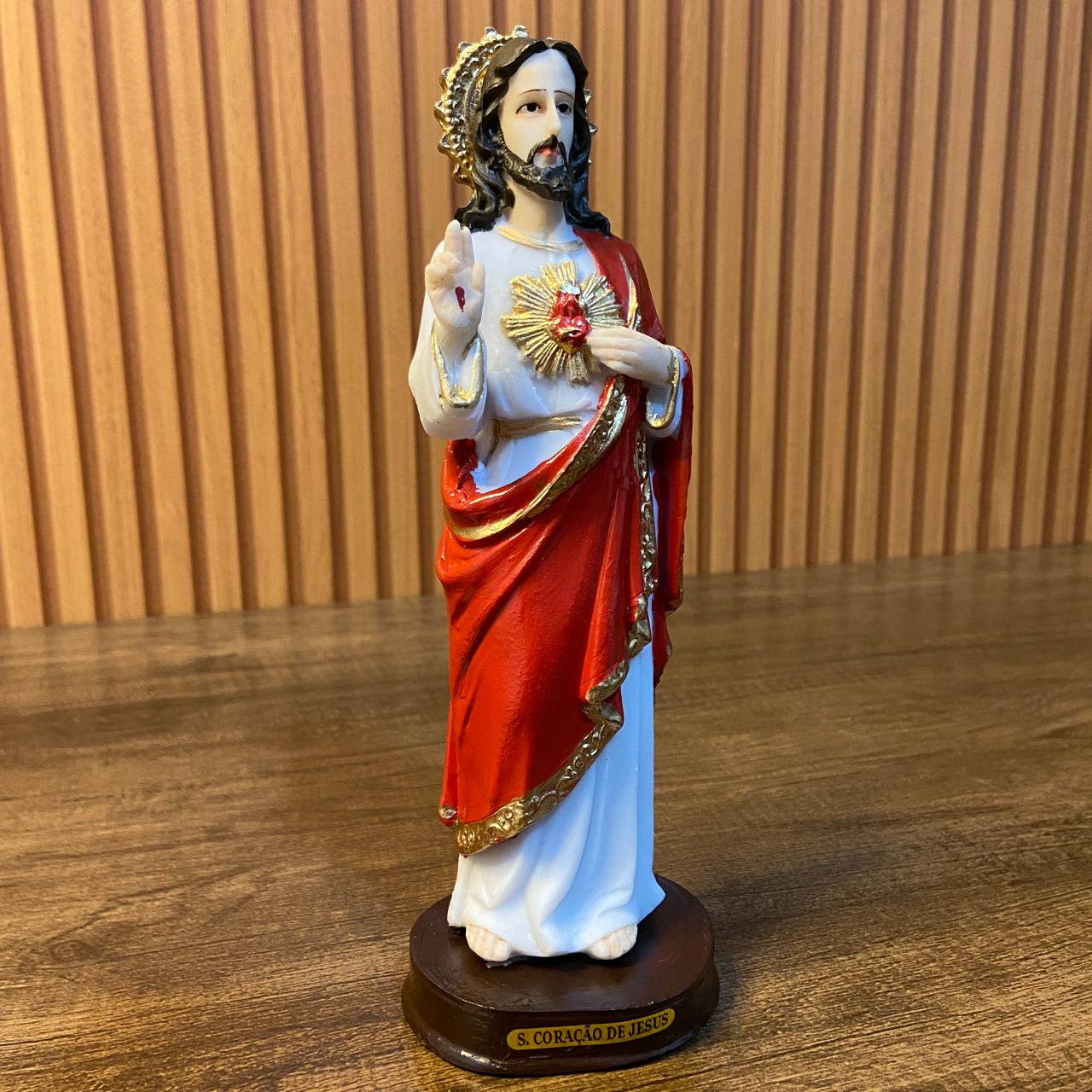 IMAGEM DE RESINA NACIONAL SAGRADO CORAÇÃO DE JESUS 20CM (1 UNIDADE)