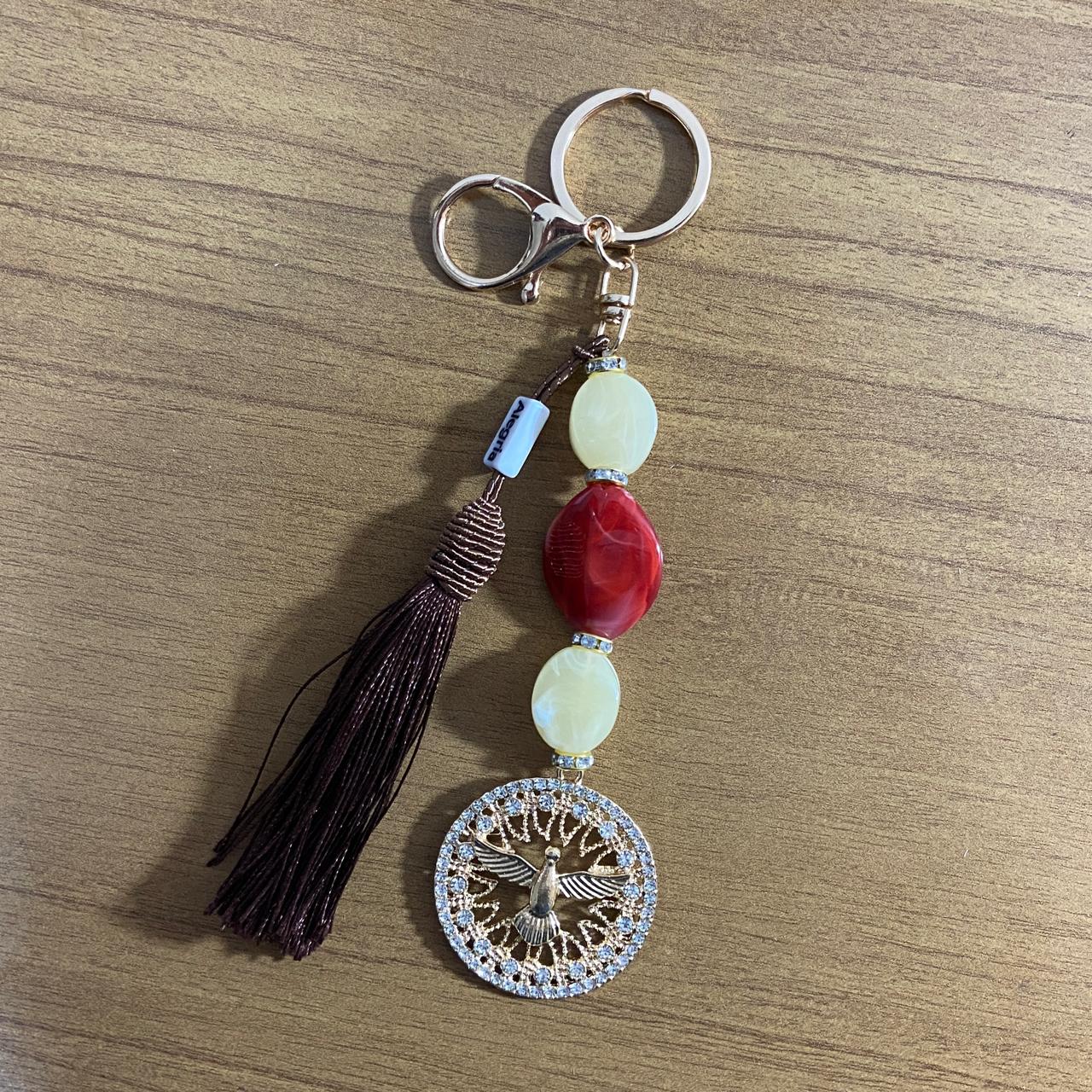 CHAVEIRO DE PEDRARIAS DIVINO ESPÍRITO SANTO COM STRASS MOD2 (1 UNIDADE)