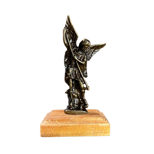 IMAGEM DE MESA METAL OURO VELHO SÃO MIGUEL ARCANJO COM  BASE DE MADEIRA 8,5CM (1 UNIDADE)