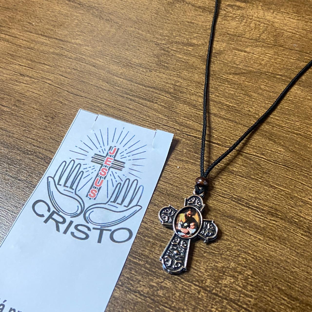 CORDÃO COM CRUZ RESINADA SÃO JOSÉ   ( 3 UNIDADES)
