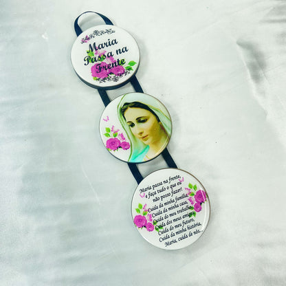 ADORNO TRIPLO REDONDO FITA MARIA PASSA A FRENTE (1 UNIDADE)