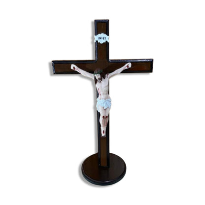 CRUCIFIXO MADEIRA DE MESA COM CRISTO DE RESINA NACIONAL  39,5CM (1 UNIDADE)