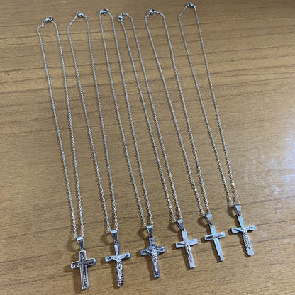 CORRENTE PRATEADA CRUZ MODELOS SORTIDOS (6 UNIDADES)