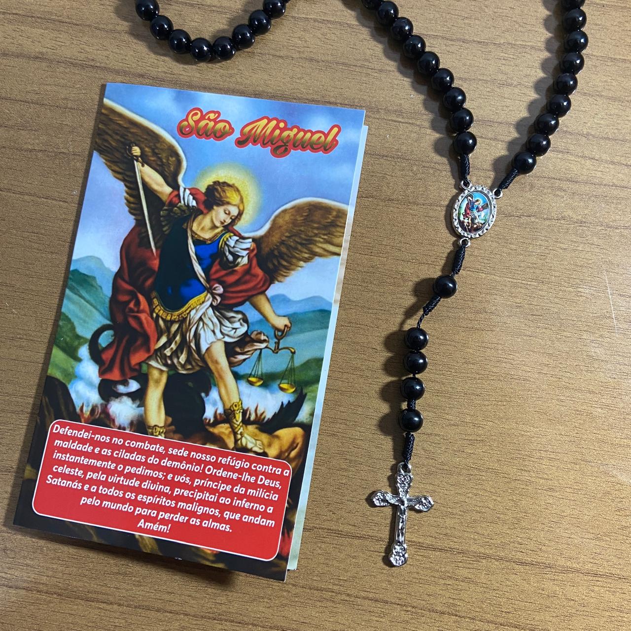 TERÇO PÉROLA PRETA SÃO MIGUEL ARCANJO 8MM (1 UNIDADE)