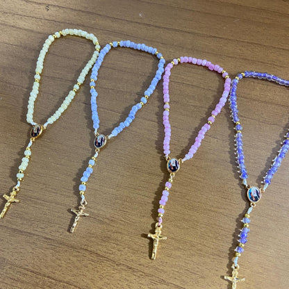 TERÇO MIÇANGA SANTA RITA DE CÁSSIA CORES SORTIDAS 4MM (3 UNIDADES)