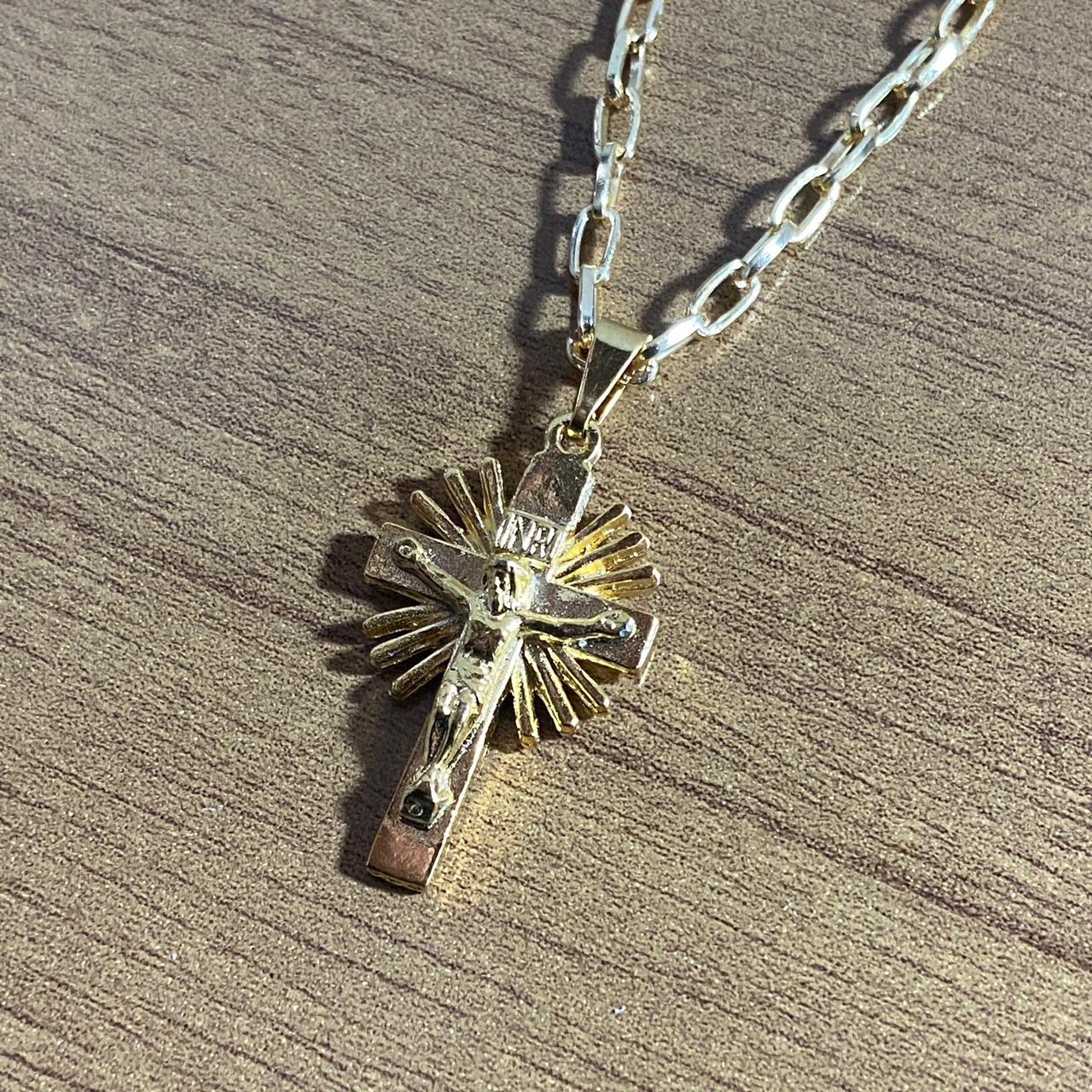 CORRENTE DOURADA COM CRUCIFIXO RAIADO ( 1 UNIDADE)