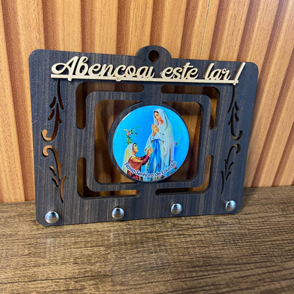 PORTA CHAVE VAZADO RESINADO NOSSA SENHORA DE LOURDES 14CM (1 UNIDADE)