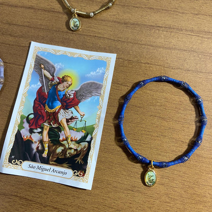 PULSEIRA DE MOLA COM MEDALHA SÃO MIGUEL ARCANJO CORES SORTIDAS  (3 UNIDADES)