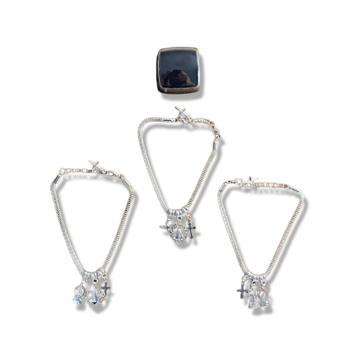 PULSEIRA PRATEADA NOSSA SENHORA APARECIDA MODELOS SORTIDOS COM STRASS (6 UNIDADES)