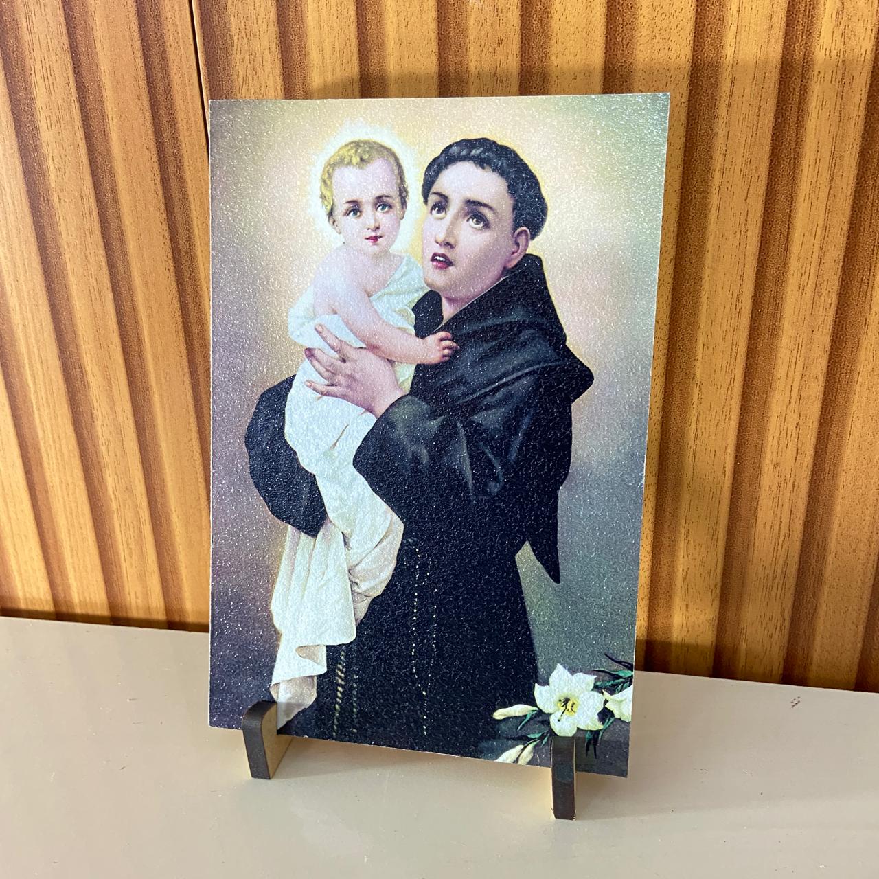 PLAQUINHA DE MESA MDF RESINADO SANTO ANTÔNIO  19CM x 13CM  (1 UNIDADE)