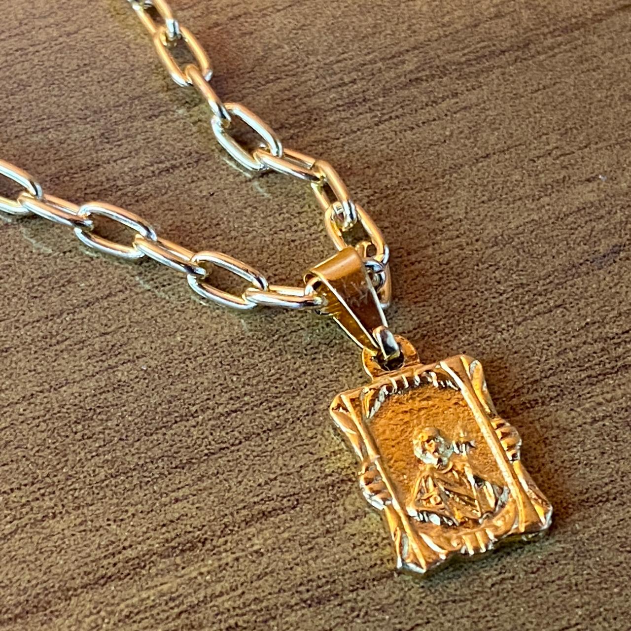 CORRENTE DOURADA QUADRADA NOSSA SENHORA APARECIDA  (1 UNIDADE)