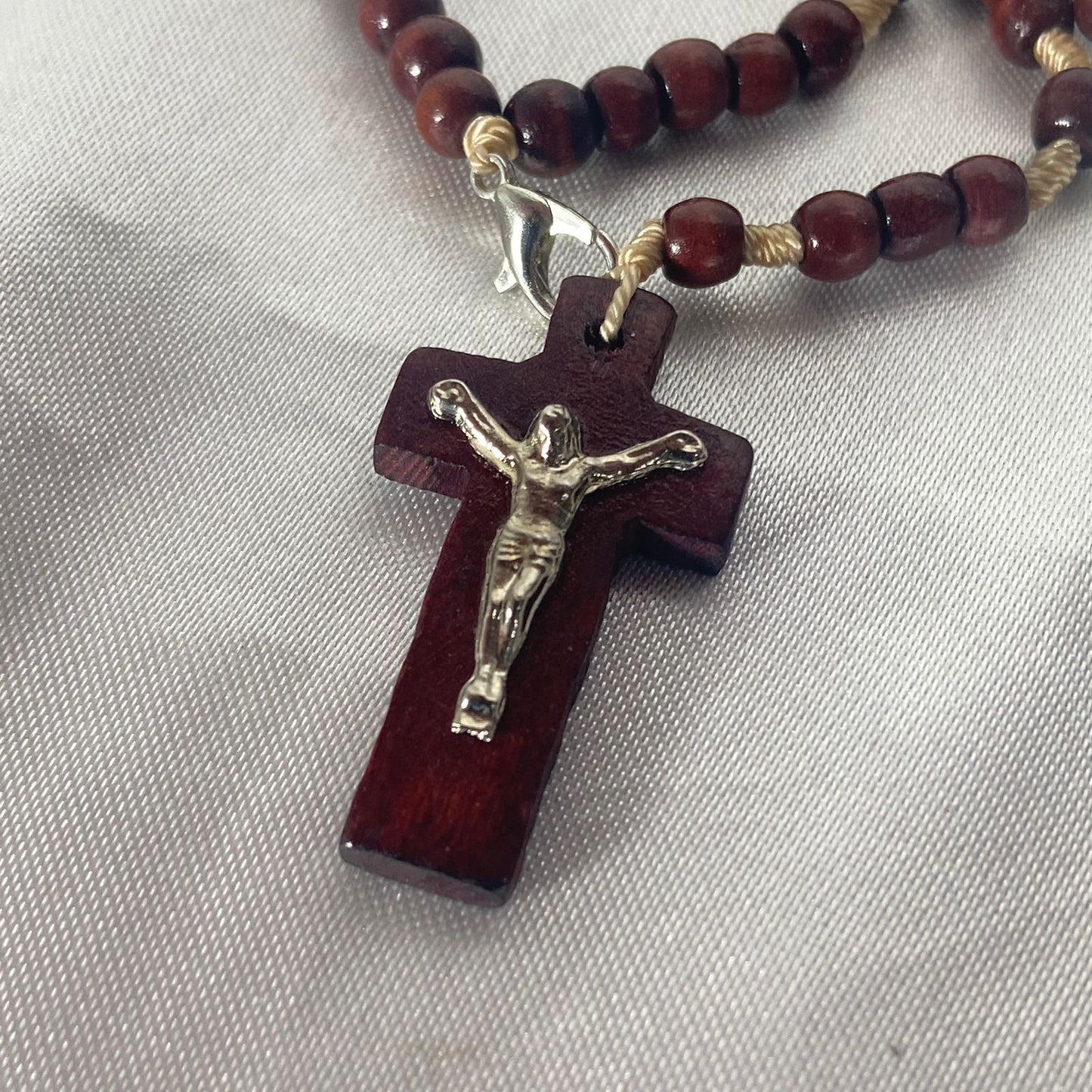 TERÇO PULSEIRA MADEIRA SANTO ANTÔNIO (12 UNIDADES)
