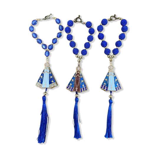DEZENA PARA CARRO NOSSA SENHORA APARECIDA AMORA AZUL  MODELOS SORTIDOS 12MM (3 UNIDADES)