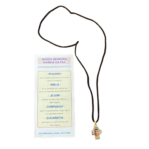 CORDÃO COM MEDALHA DOURADA RESINADA RAINHA DA PAZ  (1 UNIDADES)