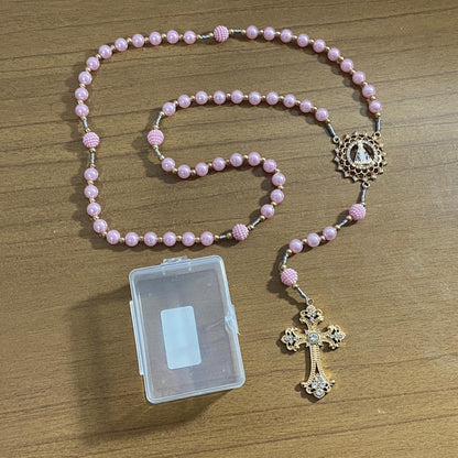 TERÇO DE NOIVA DOURADO PÉROLA ROSA NOSSA SENHORA APARECIDA 08MM MOD1 (1 UNIDADE)