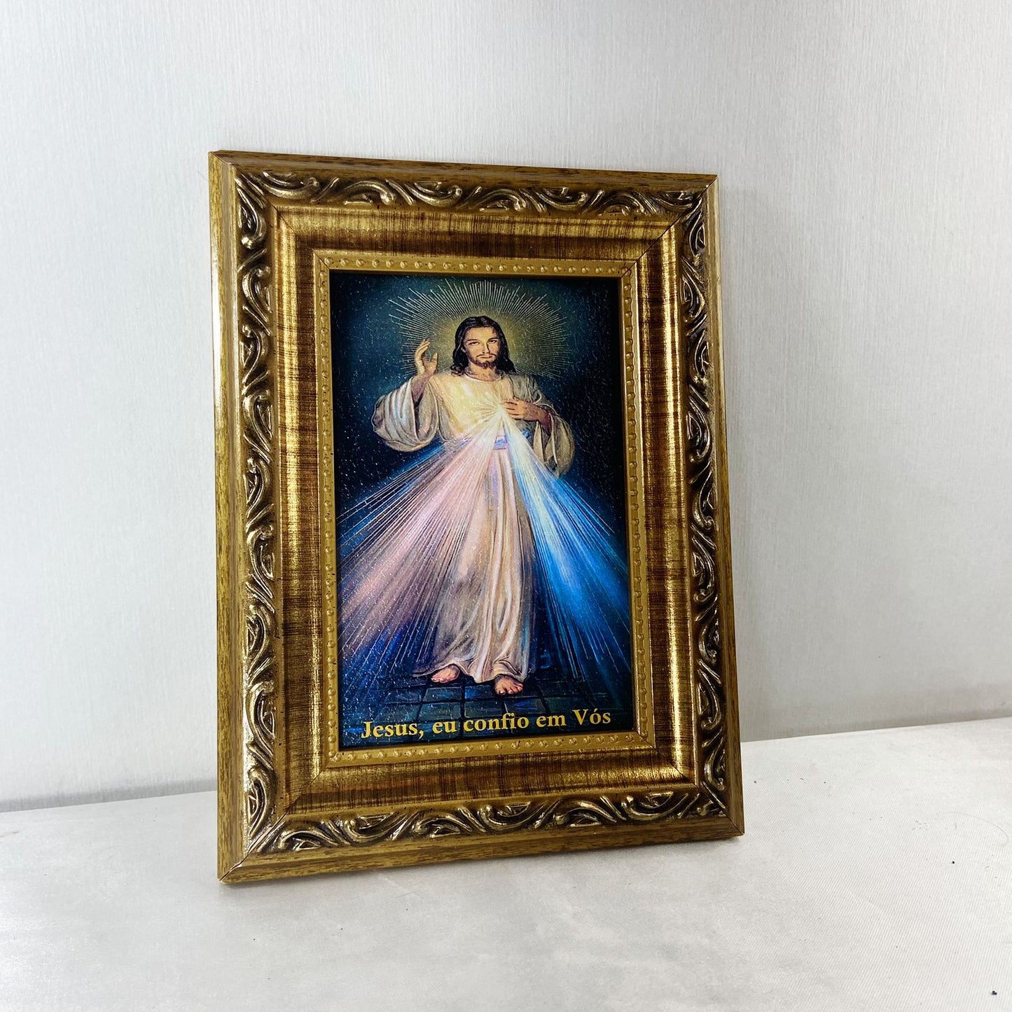 QUADRO COM MOLDURA RESINADO JESUS MISERICORDIOSO  20,5X15,5 (1 UNIDADE)