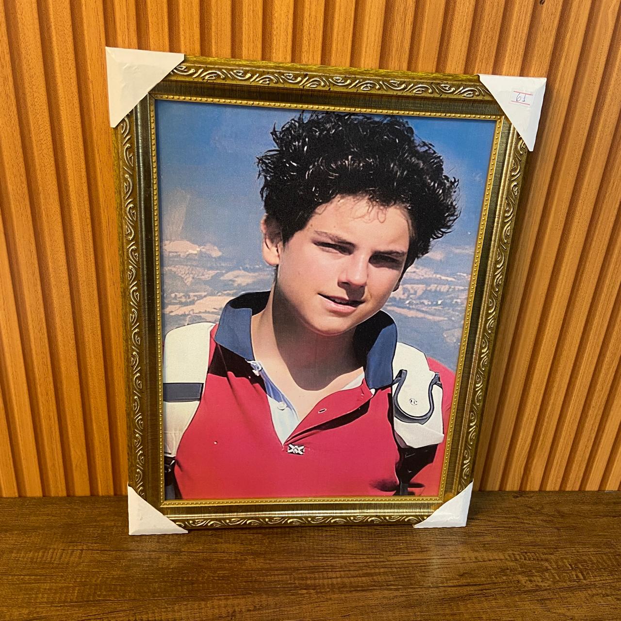 QUADRO COM MOLDURA RESINADO SÃO CARLO ACUTIS 44CMX34CM MOD2 (1 UNIDADE)
