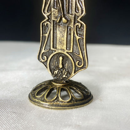 CRUCIFIXO DE MESA METAL OURO VELHO 10CM (1 UNIDADE)
