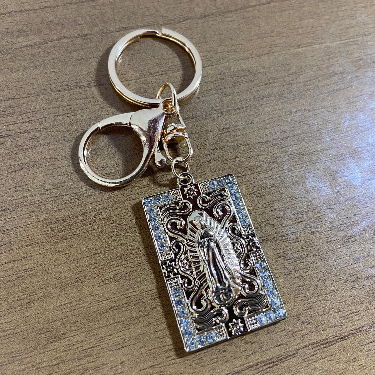 CHAVEIRO LUXO NOSSA SENHORA DE GUADALUPE COM STRASS (6 UNIDADES)