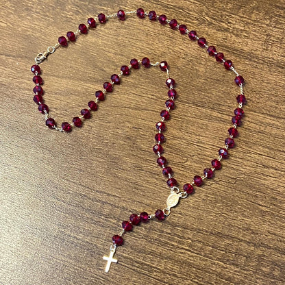 TERÇO CRISTAL NOSSA SENHORA APARECIDA VERMELHO TRANSPARENTE 06MM  (3 UNIDADES)