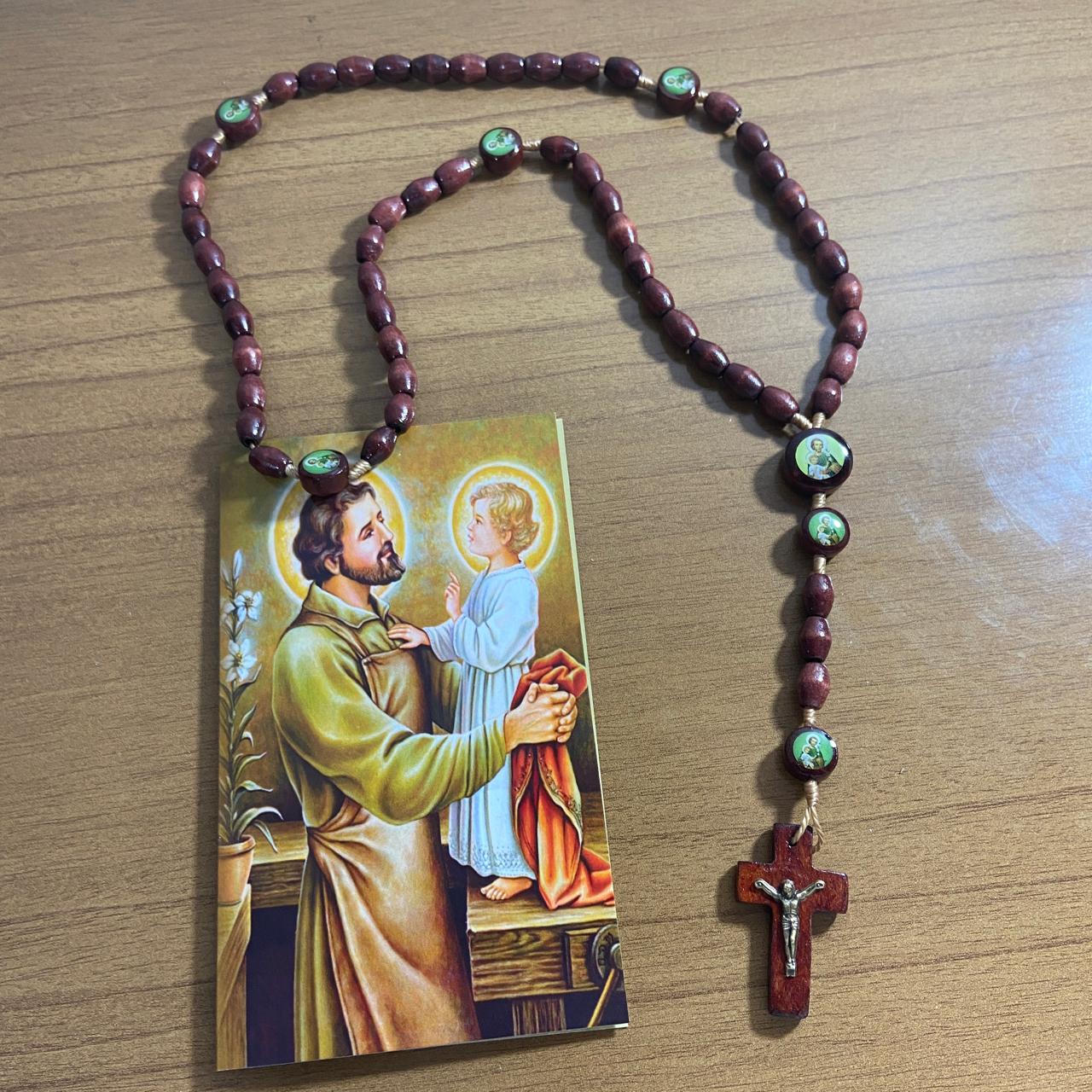 TERÇO DE MADEIRA SÃO JOSÉ 7 MEDALHAS MOD2 (3 UNIDADES)