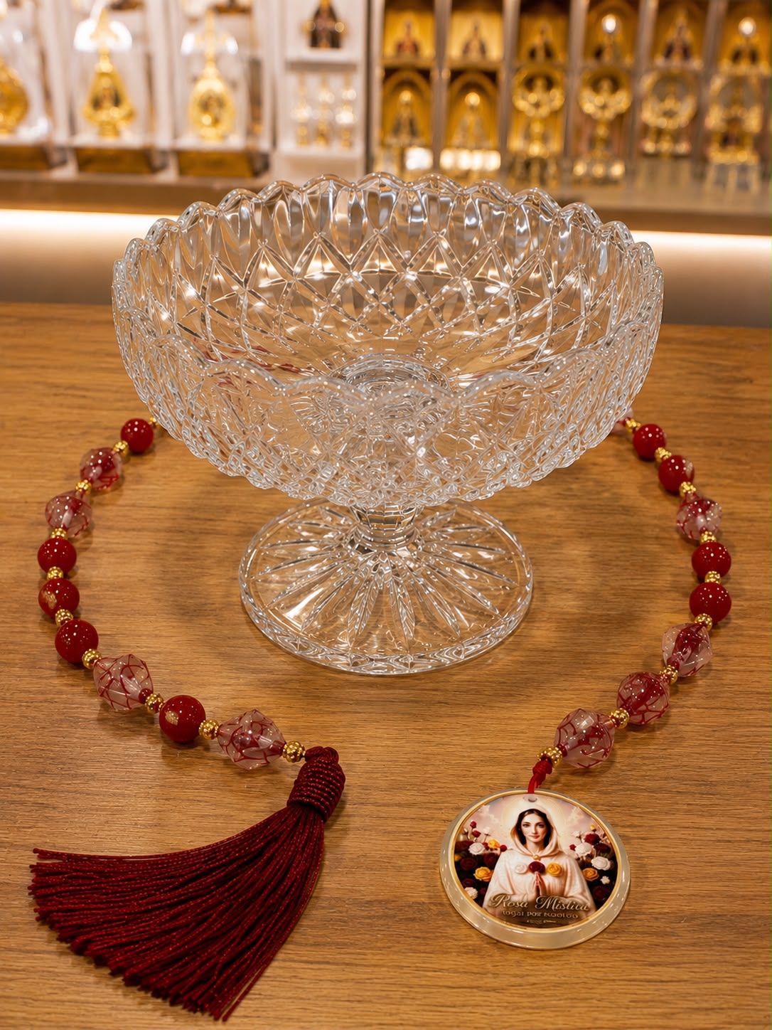TERÇO COLAR DE MESA COM PEDRARIA NOSSA SENHORA ROSA MÍSTICA 60CM (1 UNIDADE)