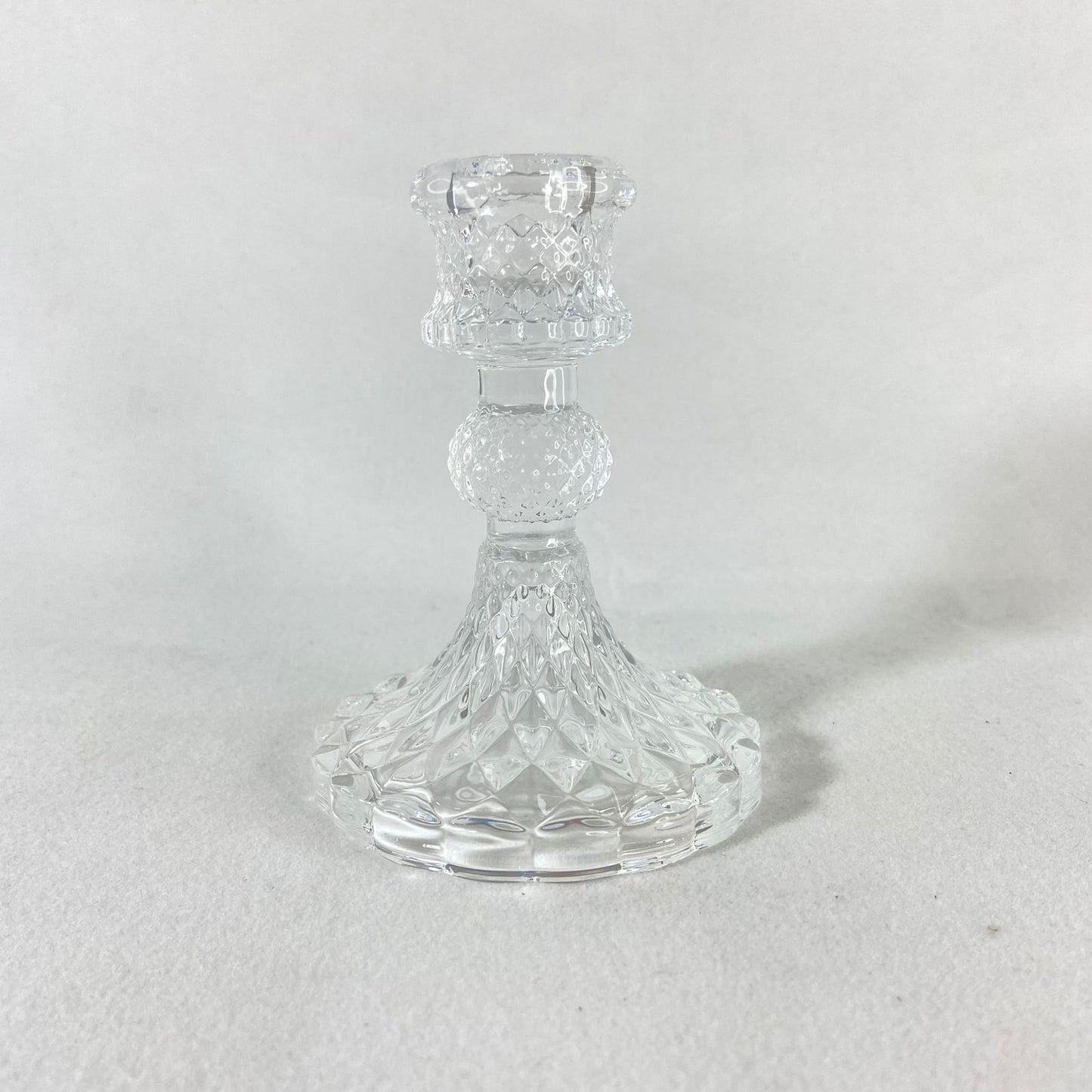 CASTIÇAL DE VIDRO DETALHADO 11CM (1 UNIDADE)