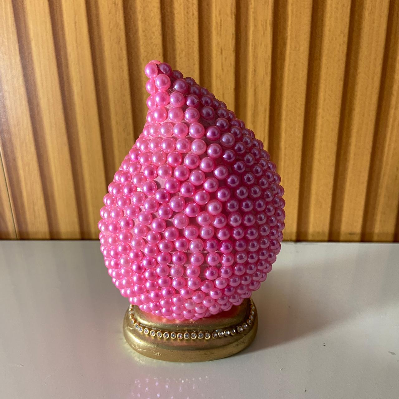 IMAGEM DE GESSO GOTA NOSSA SENHORA APARECIDA PÉROLA ROSA COM STRASS 14CM (1 UNIDADE)