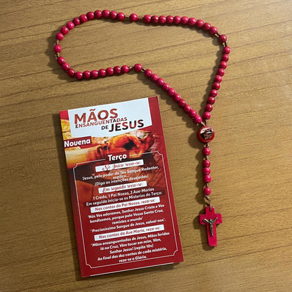 TERÇO DE MADEIRA MÃOS ENSANGUENTADAS DE JESUS 6MM MOD1 (3 UNIDADES)
