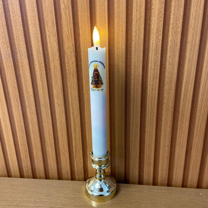 VELA ELETRÔNICA PALITO COM PEDESTAL NOSSA SENHORA APARECIDA 25CM (1 UNIDADE)