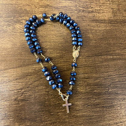 TERÇO PULSEIRA CRISTAL NOSSA SENHORA APARECIDA AZUL PETRÓLEO  (3 UNIDADES)