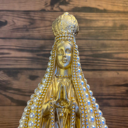 IMAGEM DE GESSO NOSSA SENHORA APARECIDA DOURADA COM PÉROLA 34CM (1 UNIDADE)