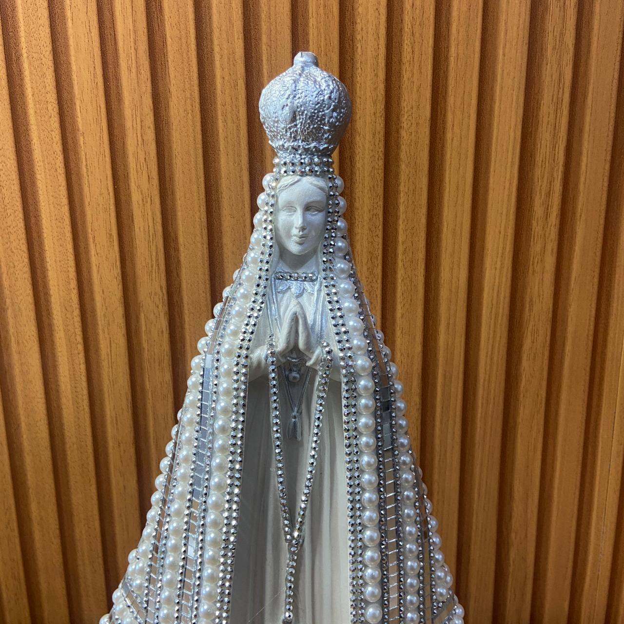 IMAGEM DE GESSO NOSSA SENHORA APARECIDA BRANCA COM MANTO ESPELHADO 34CM (1 UNIDADE)