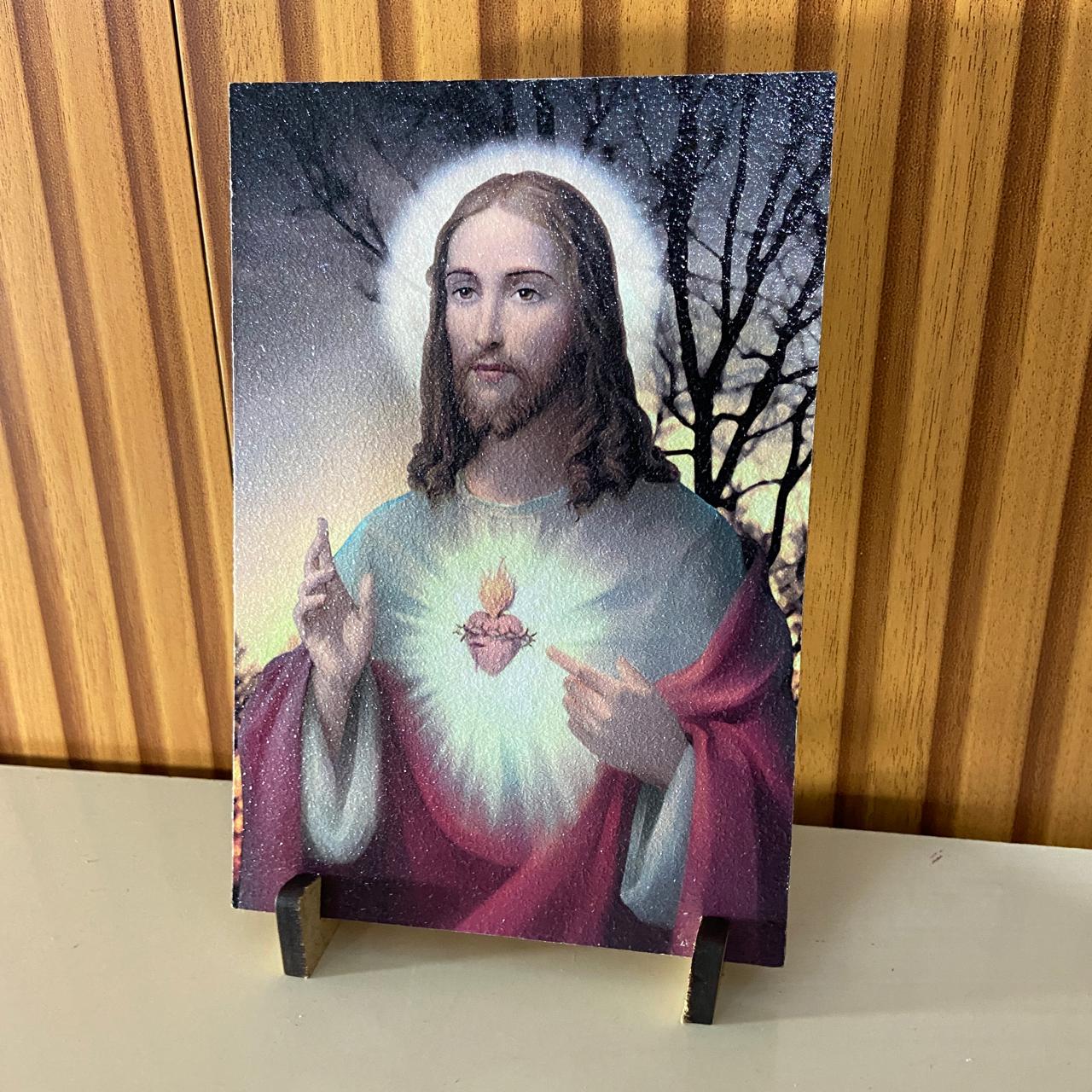 PLAQUINHA DE MESA MDF RESINADO SAGRADO CORAÇÃO DE JESUS  19CM x 13CM  (1 UNIDADE)