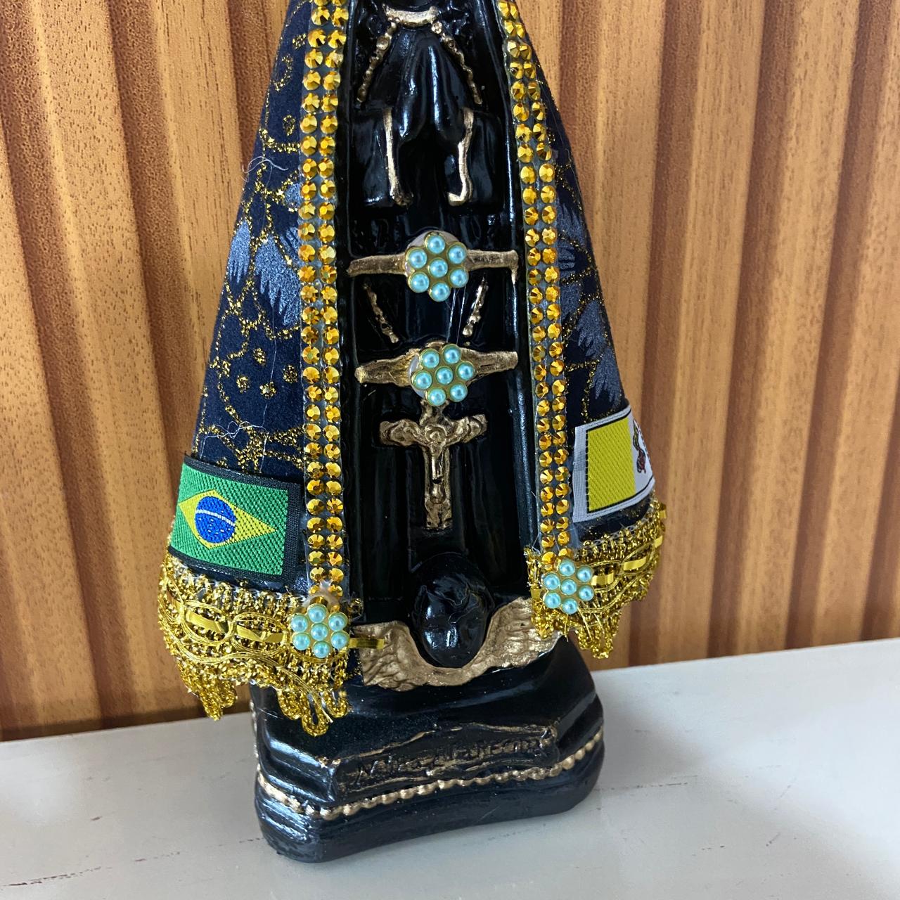 IMAGEM DE GESSO NOSSA SENHORA APARECIDA COM MANTO E STRASS MOD2 22CM (1 UNIDADE)