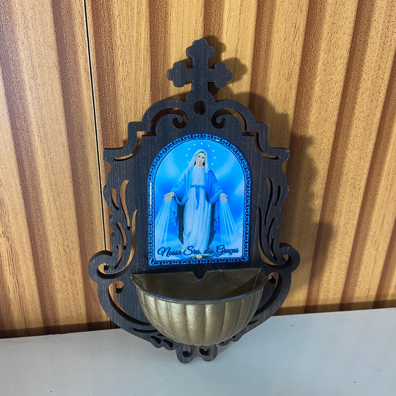 PORTA AGUA BENTA MDF NOSSA SENHORA DAS GRAÇAS 16CM (1 UNIDADE)