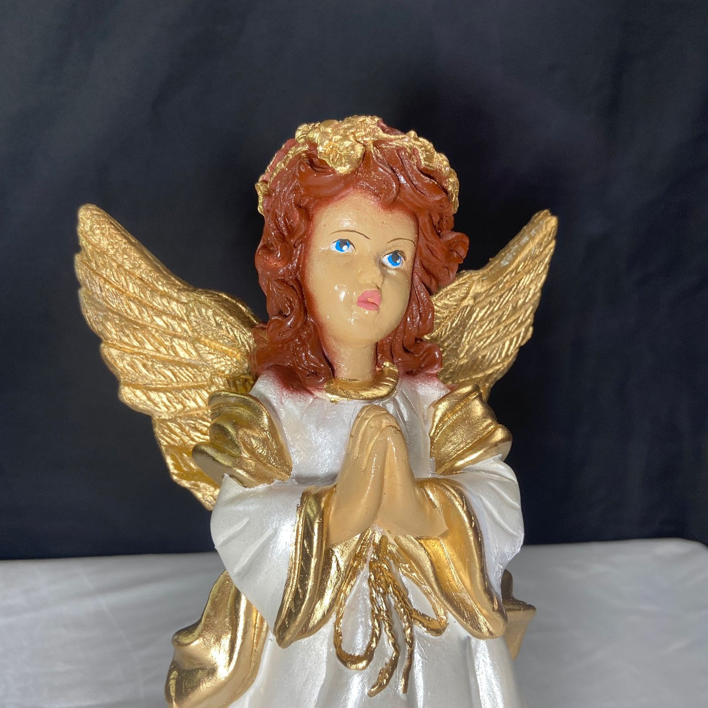 IMAGEM DE GESSO ANJO DA GUARDA BRANCO E DOURADO 23CM (1 UNIDADE)