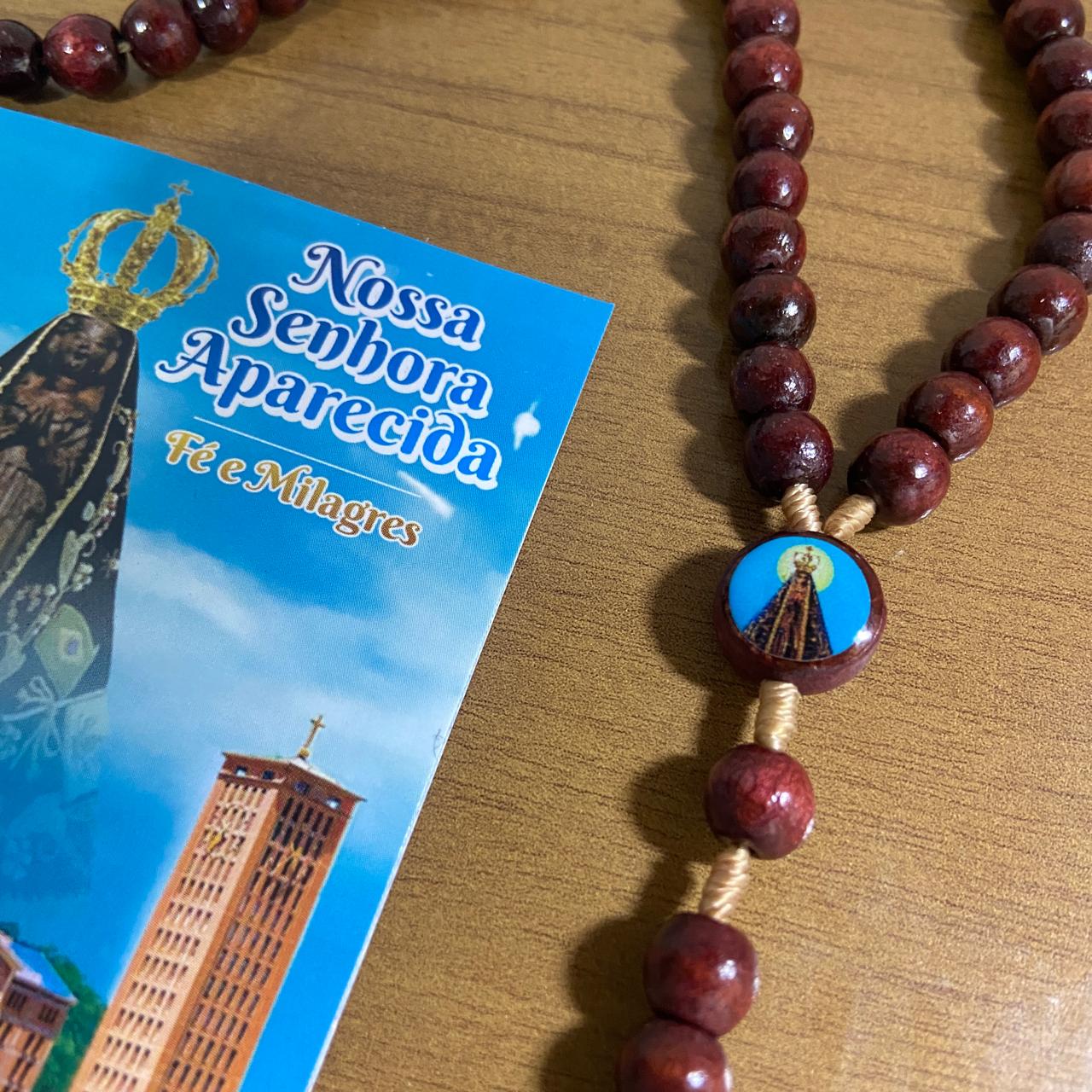 TERÇO DE MADEIRA NOSSA SENHORA APARECIDA 08MM MOD02 (3 UNIDADES)