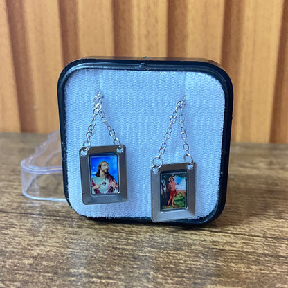 ESCAPULÁRIO INOX RESINADO COLORIDO SAGRADO CORAÇÃO DE JESUS E SÃO SEBASTIÃO  (6 UNIDADES)