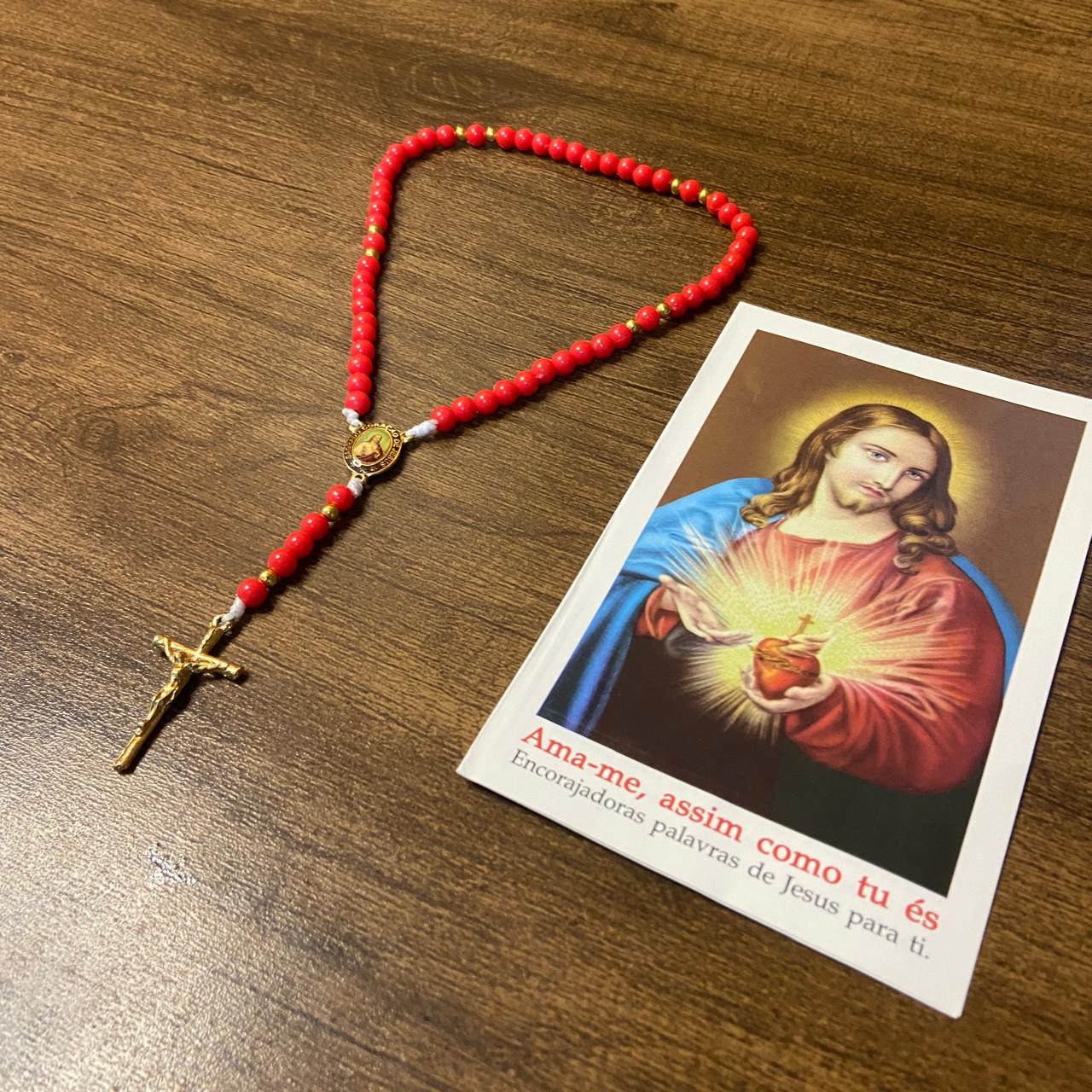 TERÇO PÉROLA VERMELHA  SAGRADO CORAÇÃO DE JESUS 6MM (1 UNIDADE)