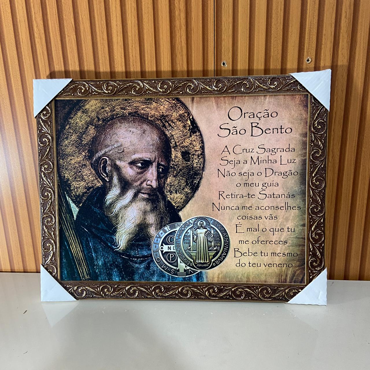 QUADRO COM MOLDURA RESINADO SÃO BENTO 34CMX44CM (1 UNIDADE)