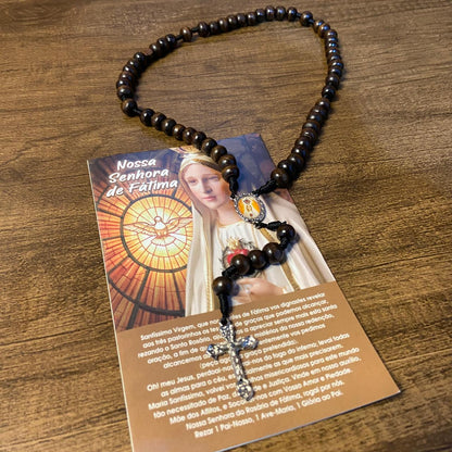 TERÇO DE MADEIRA NOSSA SENHORA DE FÁTIMA 8MM (1 UNIDADE)